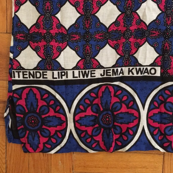 Patterned T Shirt - Picture 3 of 5